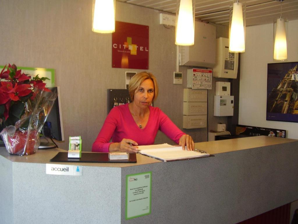 Hotel Mg Clermont-Ferrand